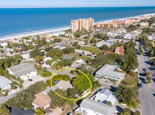 201 8th Ave APT 1, Indian Rocks Beach, FL 33785