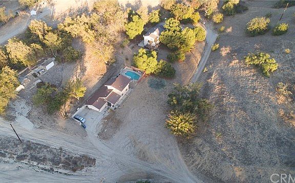 4th image of 4022 Harriman Ave