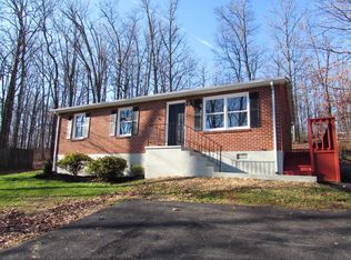 819 Blue Ridge Dr, Blue Ridge, VA 24064