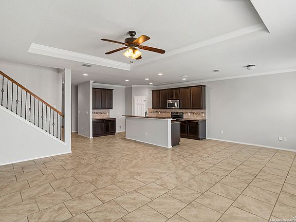 5th image of 2946 SAWMILL LN