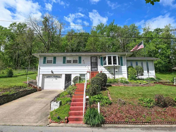 109 Rebrook St, Clarksburg, WV 26301