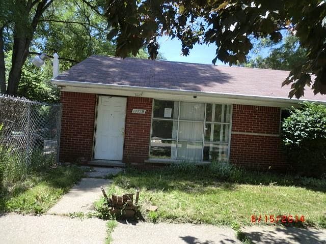 1st image of 17735-17745 W Davison St