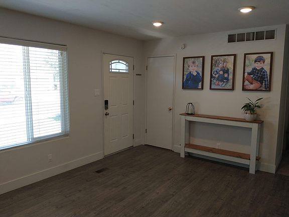 4th image of 435 Park Terrace Dr