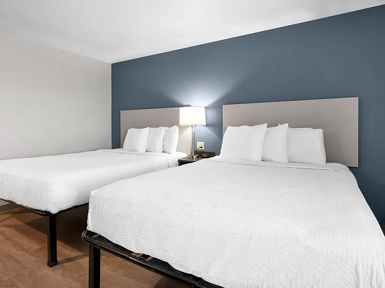 Studio Suite - 2 Queen Beds