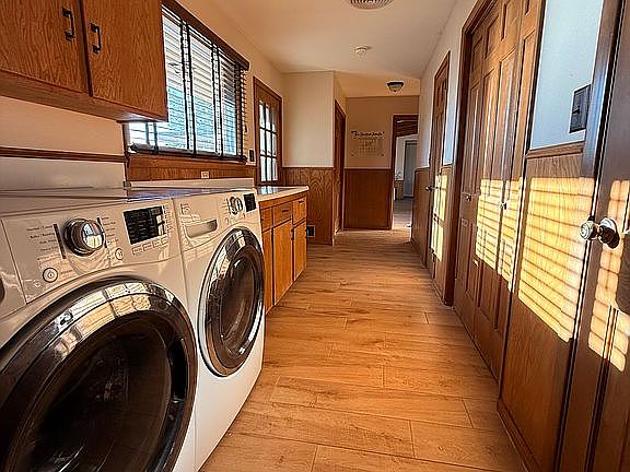 5th image of 1112 Beaver Rd