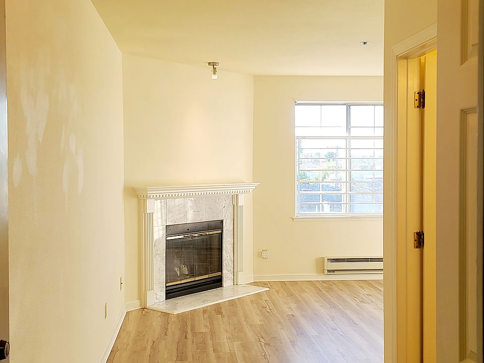 1st image of 1106 Laguna Ave APT 6