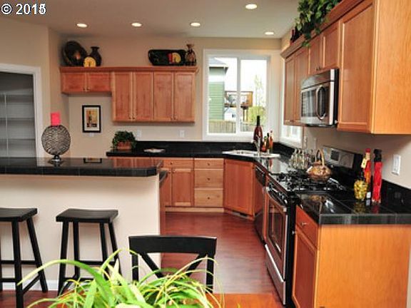 5th image of 4007 NE 94th St