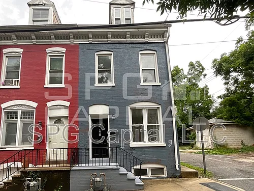 120 S Hartley St Photo 1
