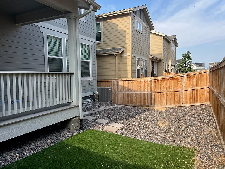 637 Acorn Pl — Photo 29