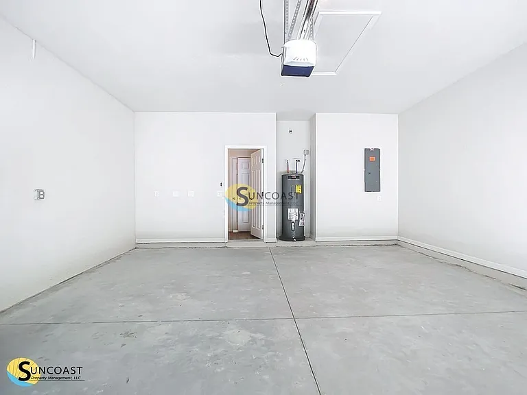 585 Marion Oaks Pass — Photo 43
