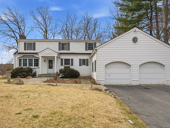 2nd image of 80 Roaring Brook Road