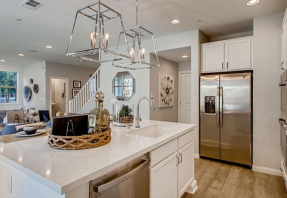 Woodside Homes - Mojave Plan 6