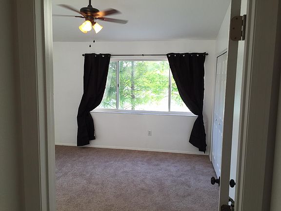 4th image of 12358 Berkeley Square Dr