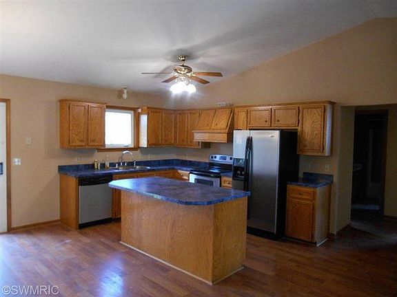 2nd image of 11353 Stonehedge Dr