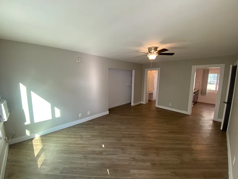 5414 Carlton Way #1 — Photo 5