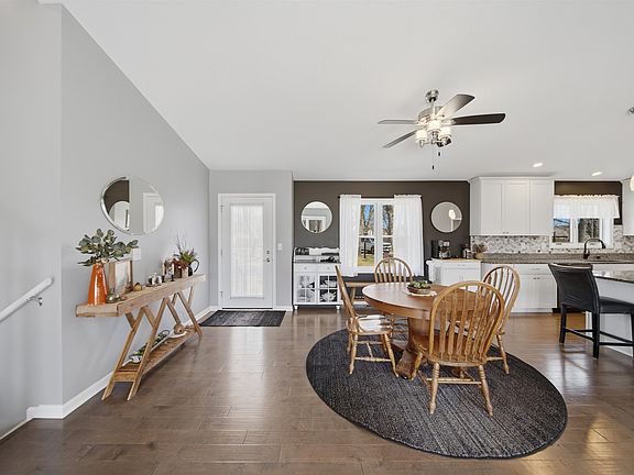 5th image of 5287 E Canfield Rd