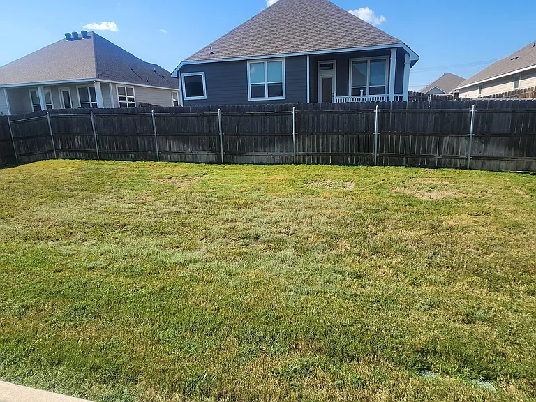 11512 Orbital St — Photo 9