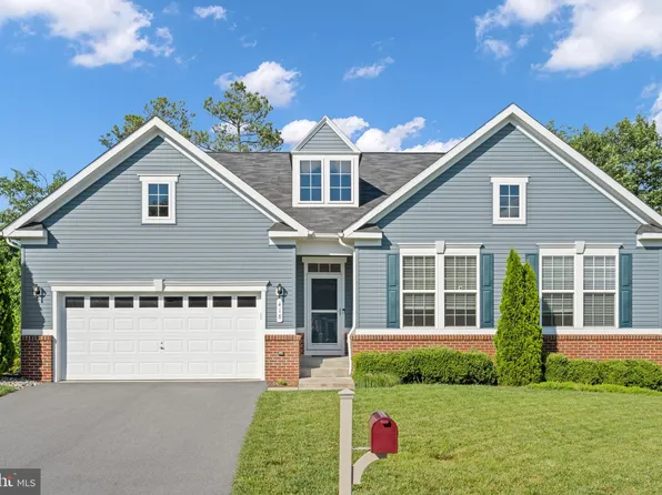 418 Canyon Rd, Winchester, VA 22602