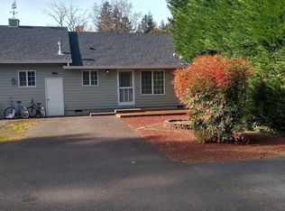 10020 NW Lakeshore Ave, Vancouver, WA