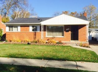 6024 Cambourne Rd, Dearborn Heights, MI 48127