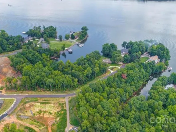 5147 Watersail Way #32, Clover, SC 29710