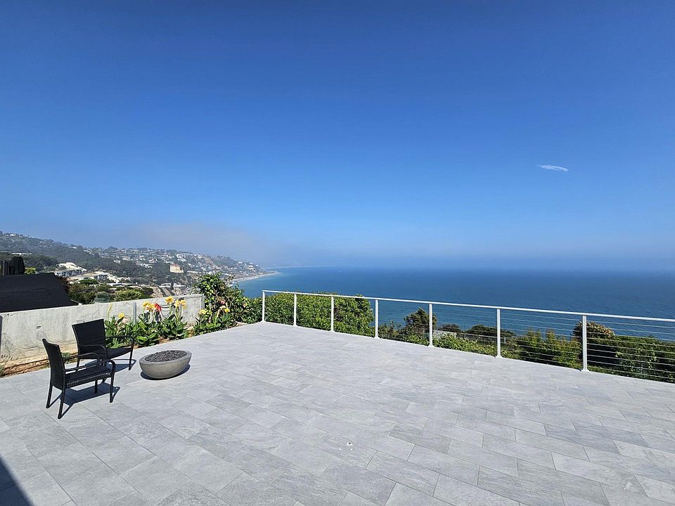 Lovely coastline and ocean view from deck