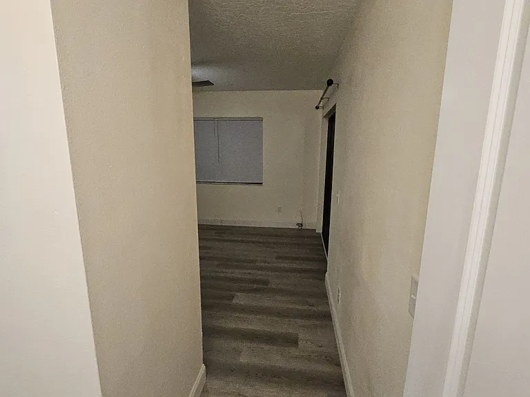 203 Olmstead Dr — Photo 18