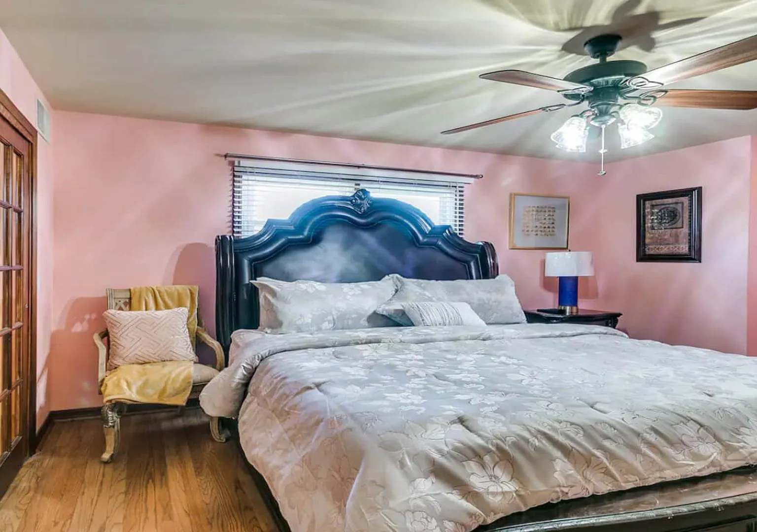 4 bed, 4.0 bath, 4600 sqft, $2,274 — Photo 4
