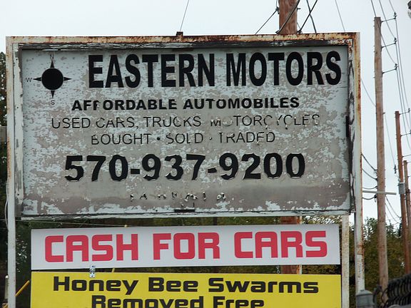 3rd image of 2241 Easton Tpke