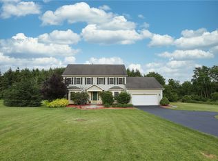 314 Mendon Center Rd, Pittsford, NY 14534