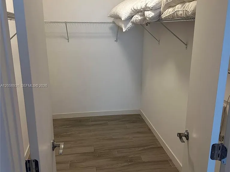 999 SW 1st Ave #1716 — Photo 8