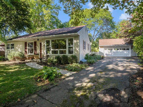 2011 Anderson Ct, Ann Arbor, MI 48104