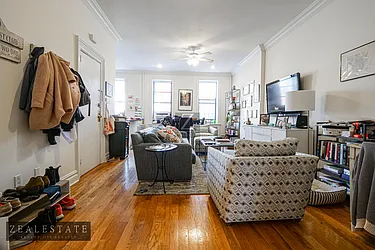 Rented by ZealEstate Group Inc