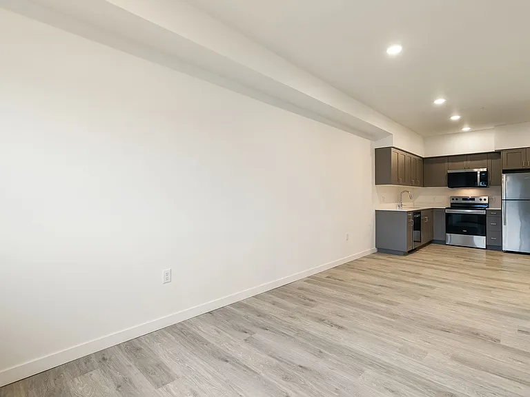 City Gate Apartments: Your New Dream Apartment — Photo 12