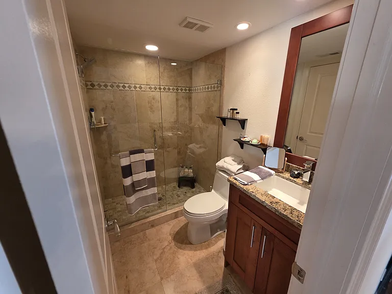 6100 Bahia Del Mar Cir #101 — Photo 23