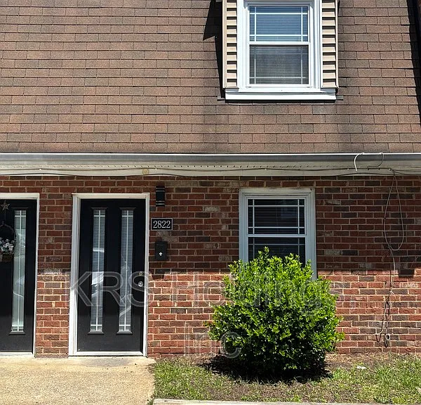2822 Goolsby Ct N — Photo 1