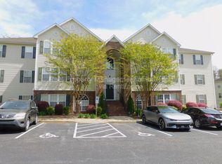150 James Rd UNIT 3D, High Pt, NC 27265