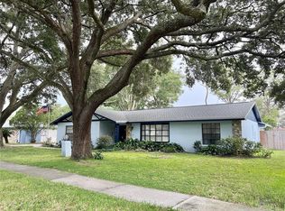 9218 Knights Branch St, Temple Terrace, FL 33637