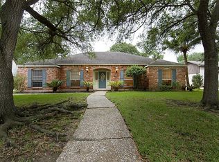 4019 Highknoll Ln, Seabrook, TX 77586