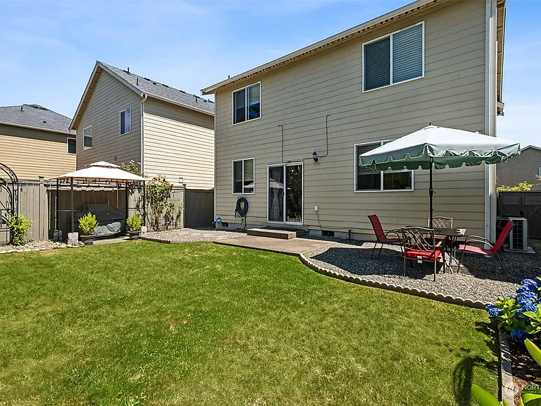 26269 240th Ave SE — Photo 22