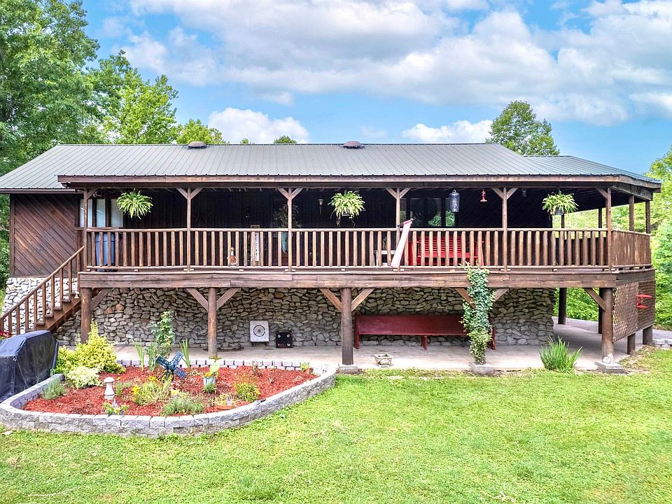 1st image of 105 Three Pine Cir