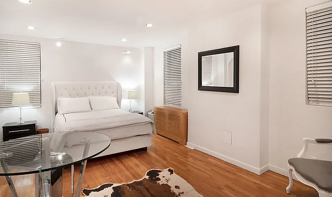 Rented by WAM Partners - William Moses Co. | media 17