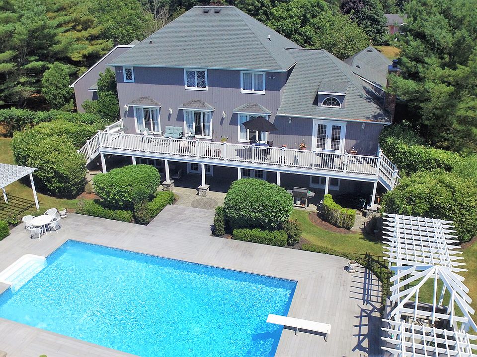 1st image of 6 Carmen View Dr