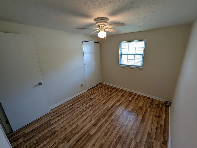 11950 Walle Dr — Photo 5