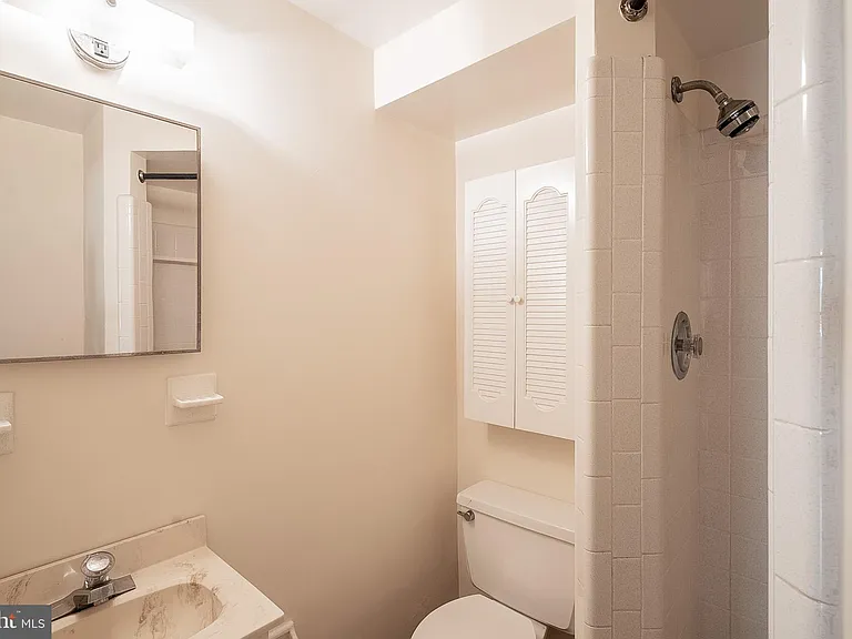 6608 Fairlawn Dr — Photo 25