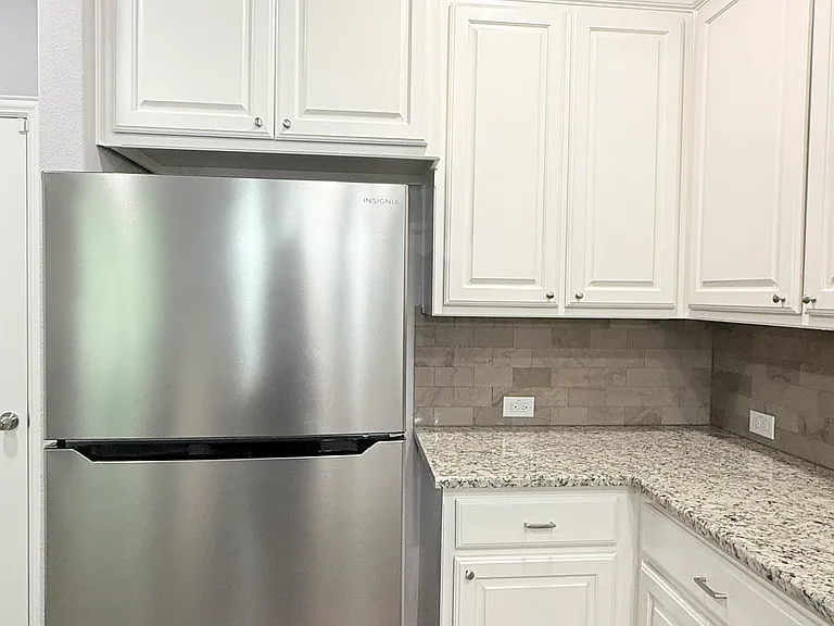 4225 Blackjack Oak Dr — Photo 27