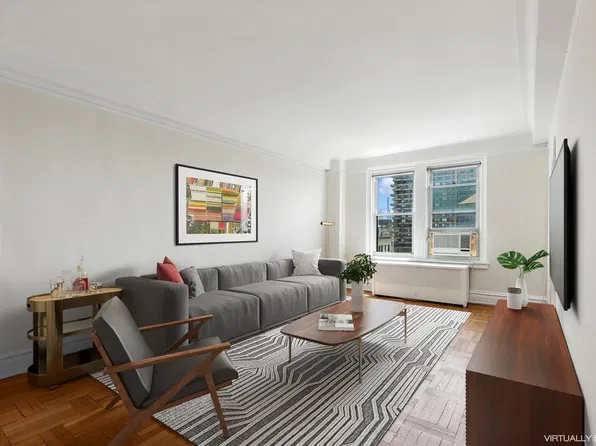 800 West End Avenue image 1 of 4