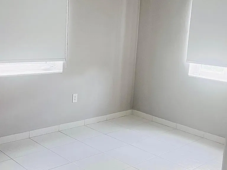 2361 SW 27th St #2 — Photo 9