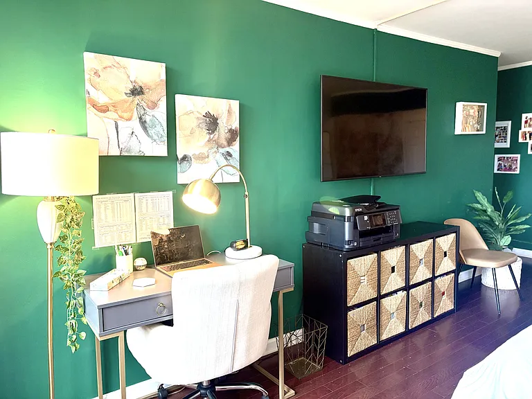 300 Winston Dr #L05 — Photo 16