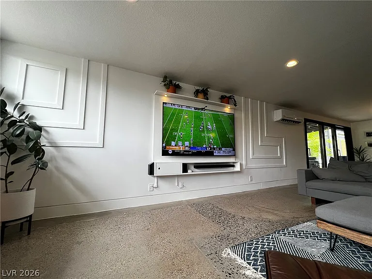 2105 Bonnie Brae Ave — Photo 6